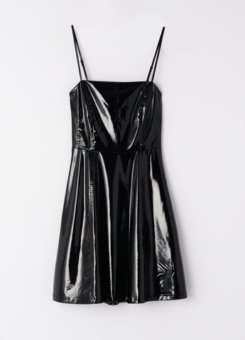 Черное кэжуал платье клеш Mohito однотонное