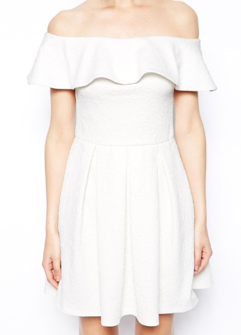 Білий кежуал сукня з відкритими плечима, кльош Asos однотонна