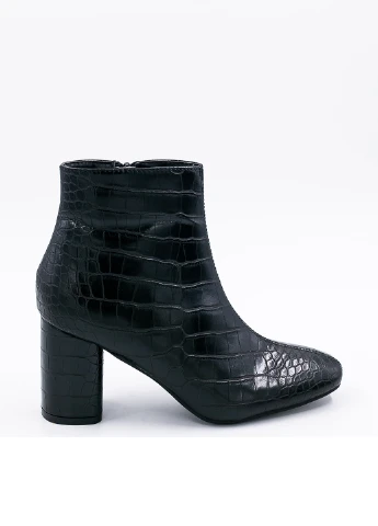 Черные демисезонная ботильоны Collection IRL