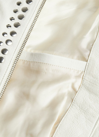 Белая демисезонная куртка кожаная байкерская H&M