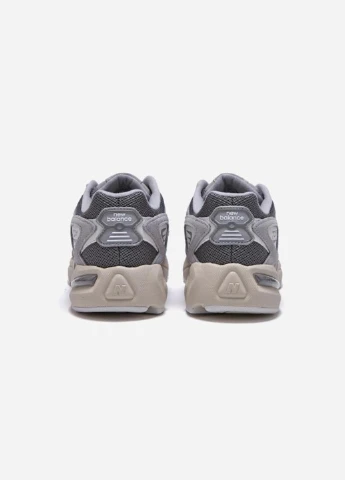 Серые демисезонные кроссовки ml725aa New Balance Grey Running Shoes Sneakers