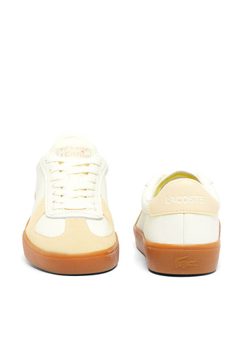 Бежевые кеды Lacoste
