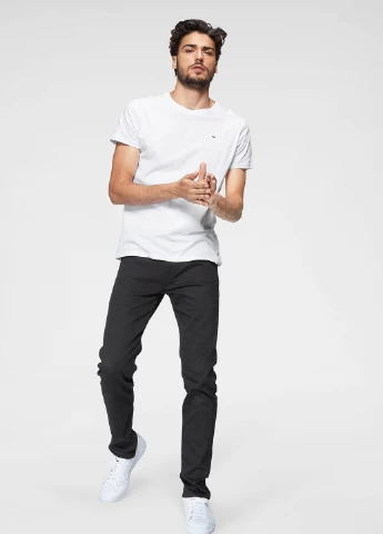 Белая футболка Tommy Jeans