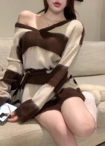 Коричневий зимовий пуловер пуловер SHEIN
