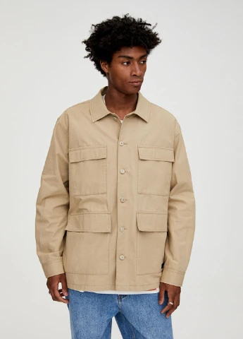 Бежева демісезонна куртка Pull & Bear