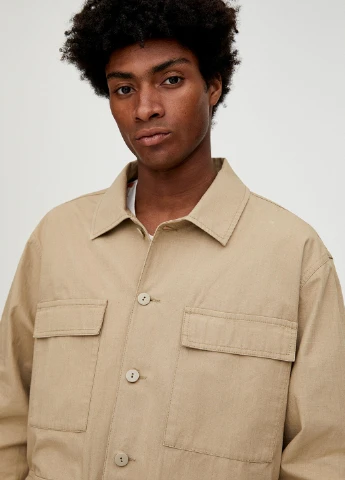 Бежева демісезонна куртка Pull & Bear