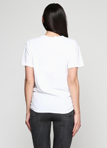 Белая летняя футболка Wu Side