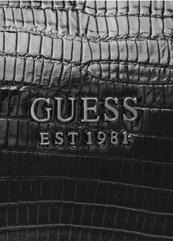 Женская сумка багет через плечо рептилия крокодил змея питон черная Guess (253433134)