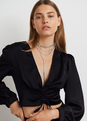 Чорна демісезонна блуза Gina Tricot