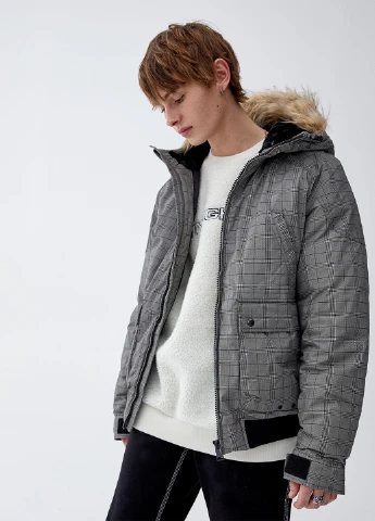 Сіра зимня куртка Pull & Bear