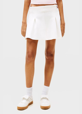 Молочная кэжуал однотонная юбка Tommy Jeans клешированная