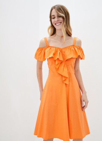 Оранжевое пляжное летнее платье на бретелях с рюшами с открытыми плечами Podium однотонное