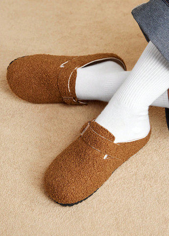 Охра туфли SHEIN без каблука с пряжкой