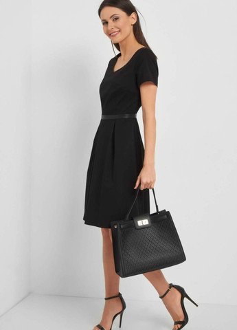Чорна кежуал сукня кльош Orsay однотонна