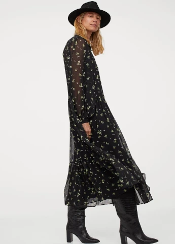 Черное платье H&M