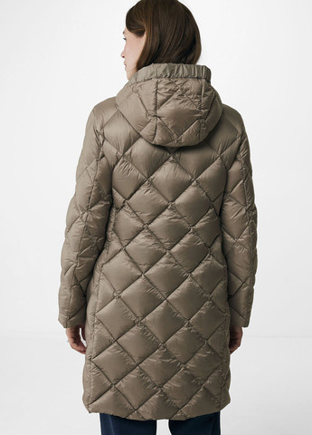 Бежева зимня куртка Mexx