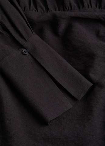 Черное кэжуал платье на запах H&M однотонное