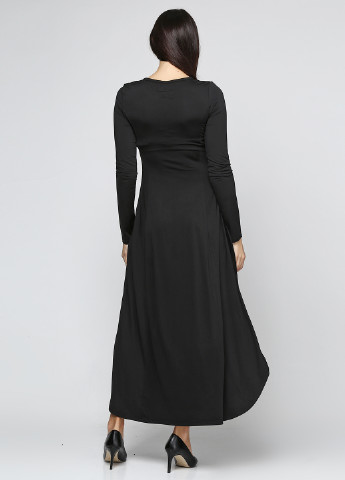 Черное кэжуал платье NU однотонное