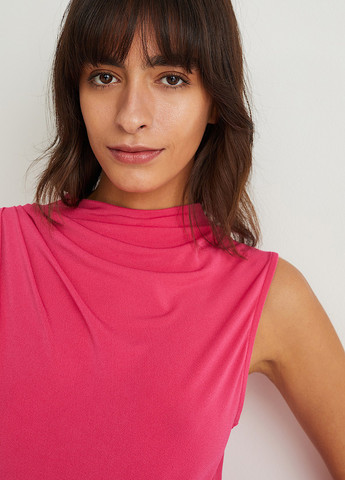 Малиновая блуза C&A