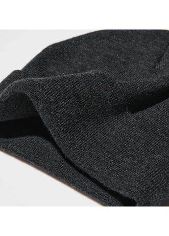 Шапка Uniqlo (326641792)