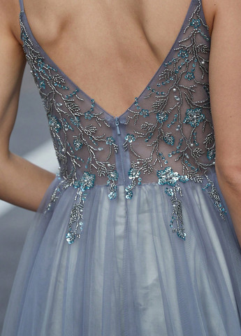 Серо-голубое вечернее платье с пышной юбкой, с открытой спиной SHEIN однотонное