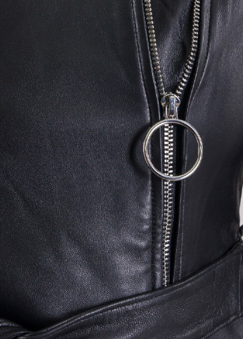 Чорна демісезонна куртка Only