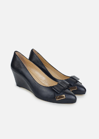 Жіночі шкіряні туфлі на танкетці шкіряні чорні Glossi туфли (252654859)