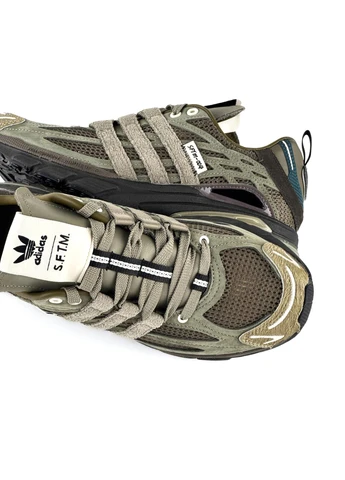 Оливковые демисезонные кроссовки jr8045 adidas Adistar Cushion x Song for the Mute