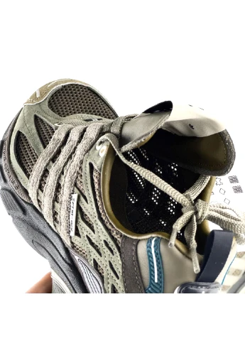 Оливковые демисезонные кроссовки jr8045 adidas Adistar Cushion x Song for the Mute