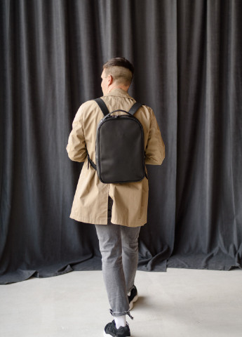 Мінімалістичний рюкзак ручної роботи з натуральної напівматової шкіри чорного кольору Boorbon (253351922)