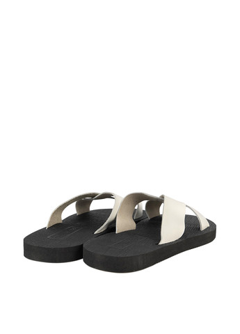 Белые кэжуал, пляжные шлёпанцы On The Top