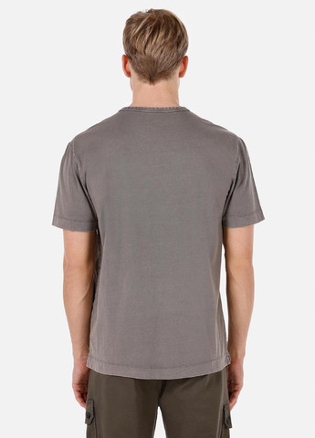 Светло-коричневая футболка Colin's