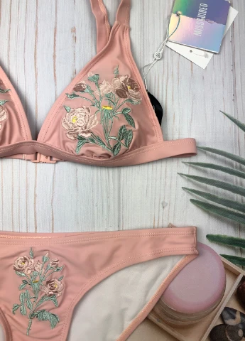 Пудровий літній купальник Missguided
