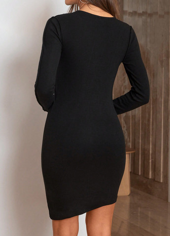 Черное кэжуал платье силуэтная SHEIN однотонное