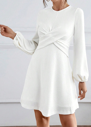 Белое кэжуал платье а-силуэт SHEIN однотонное