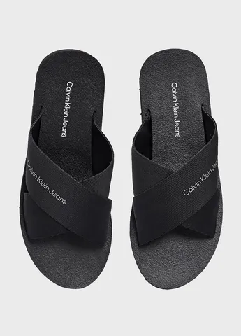 Черные кэжуал, пляжные шлепанцы Calvin Klein Jeans
