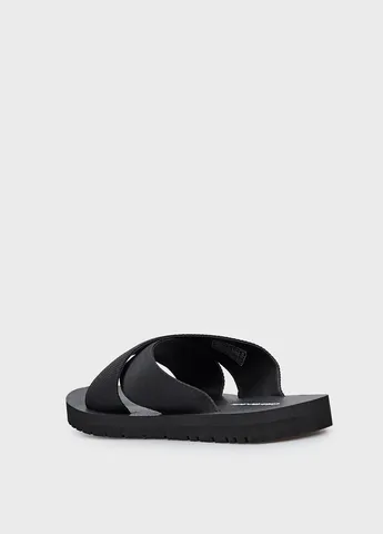 Черные кэжуал, пляжные шлепанцы Calvin Klein Jeans
