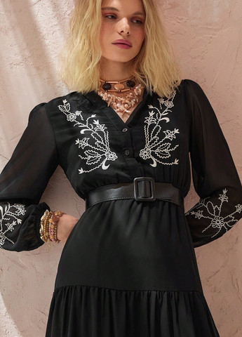 Чорна кежуал сукня з спідницею-сонце, сукня-сорочка SHEIN однотонна