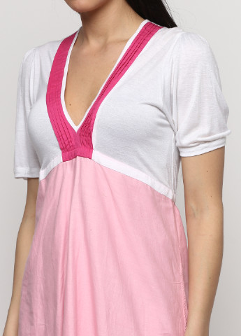 Розовое кэжуал платье Axel