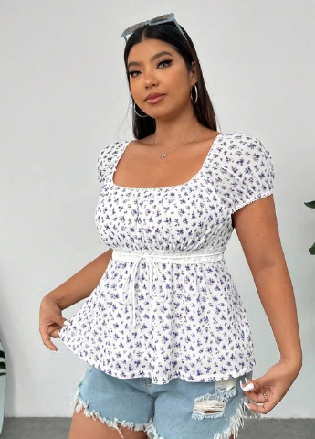 Біла блуза з баскою SHEIN