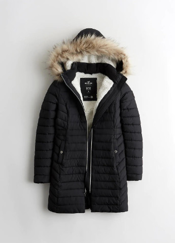 Черная зимняя куртка Hollister