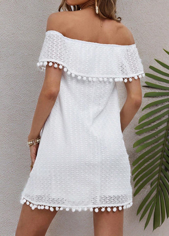 Белое кэжуал платье а-силуэт, с открытыми плечами SHEIN однотонное