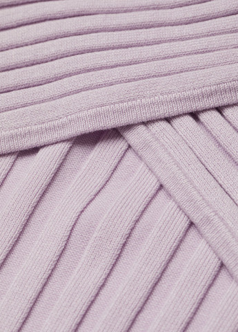 Сиреневый демисезонный свитер H&M