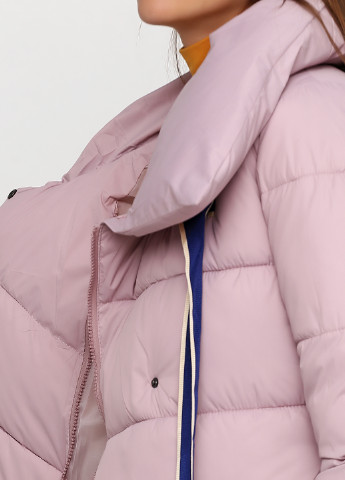 Розовая зимняя куртка S. Xueqi