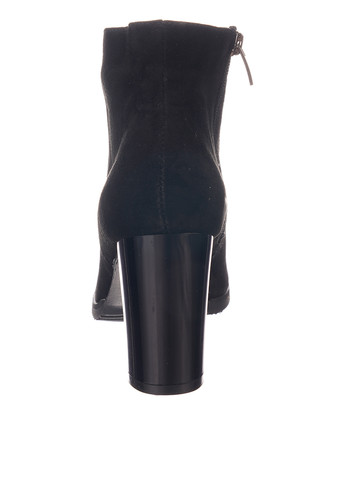 Осенние ботинки AURA без декора из натуральной замши