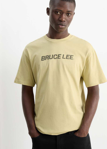 Светло-желтая футболка C&A