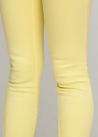 Желтые кэжуал демисезонные зауженные брюки Vero Moda