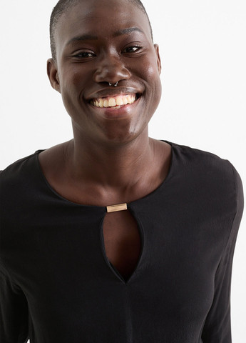 Чорна блуза C&A