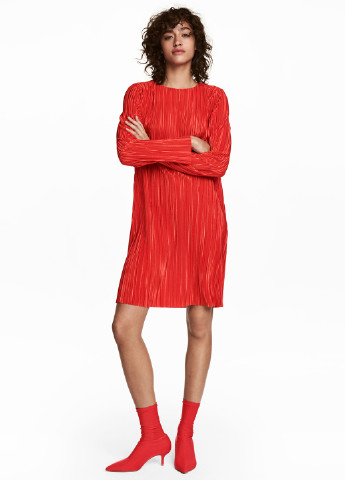 Червона коктейльна сукня H&M фактурна