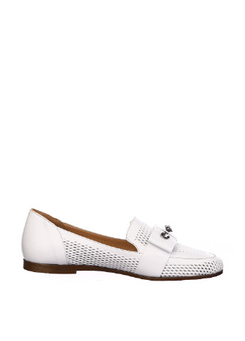 Туфлі Donna Ricco лофери однотонні білі кежуали
